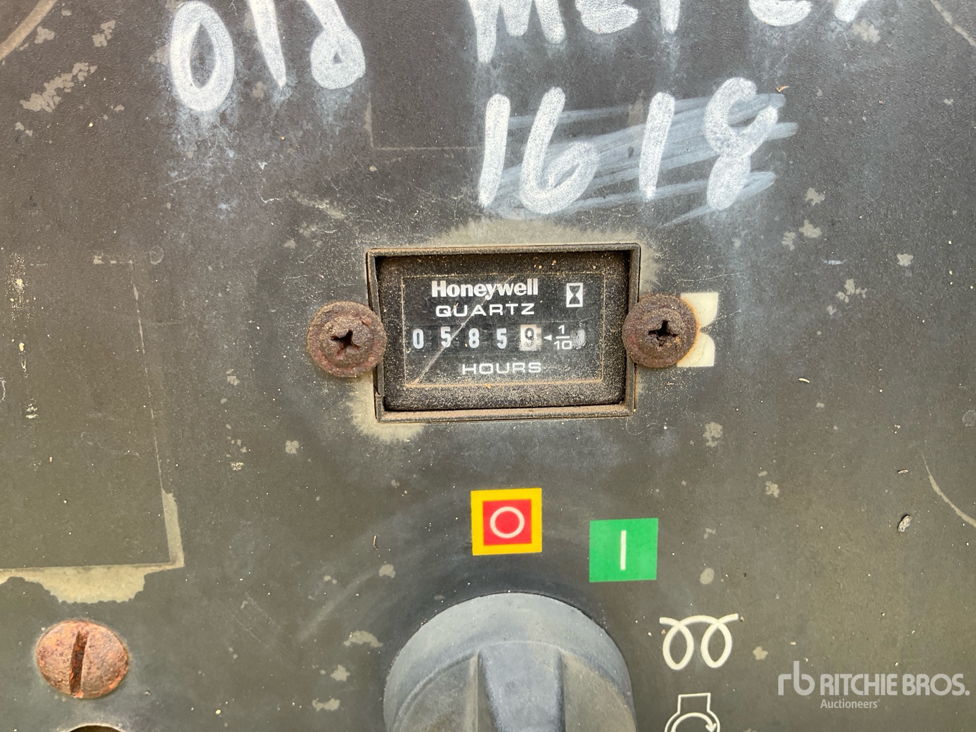 General Appearance with Hour Meter / Odometer