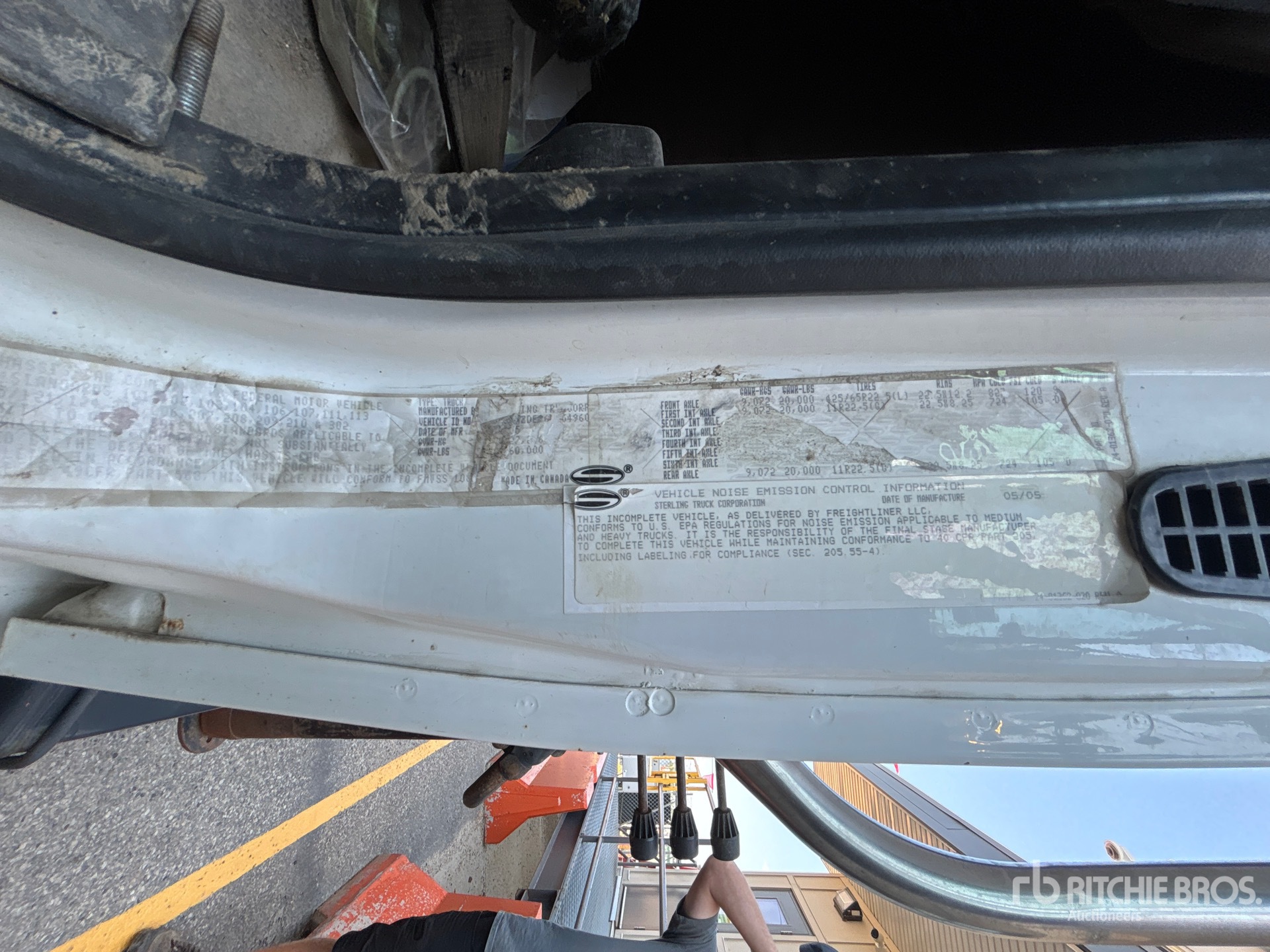 2006 Sterling L9500