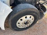 Underbody with Right Steer Tire