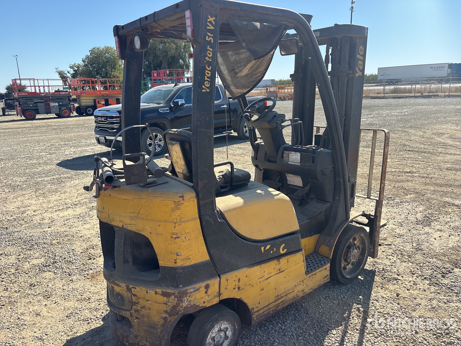 2005 Yale 4800 LB CUSHION TIRE
