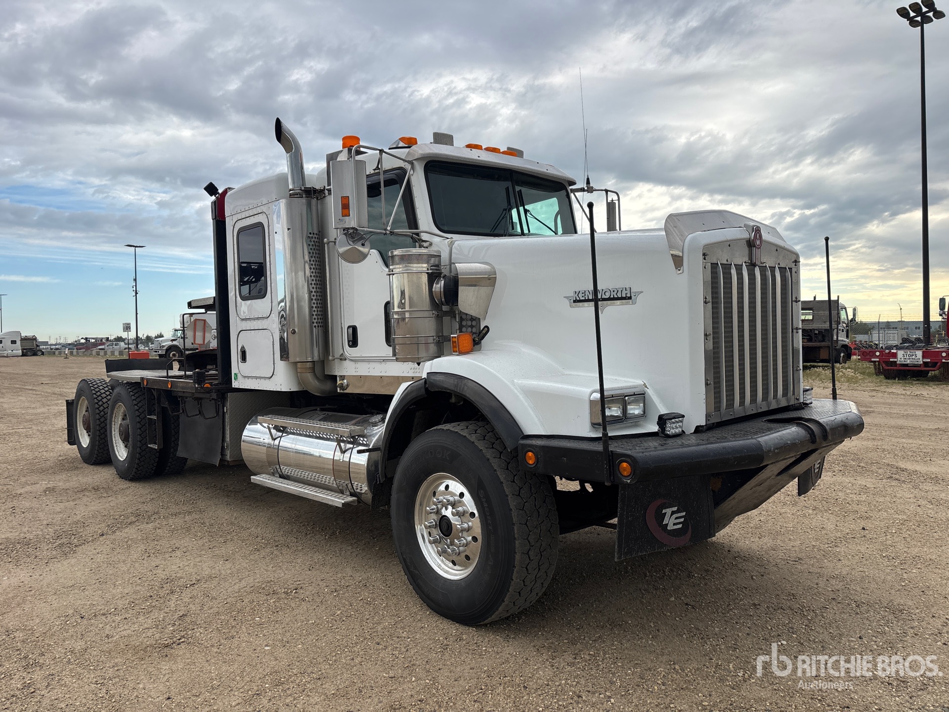 2007 Kenworth C500B