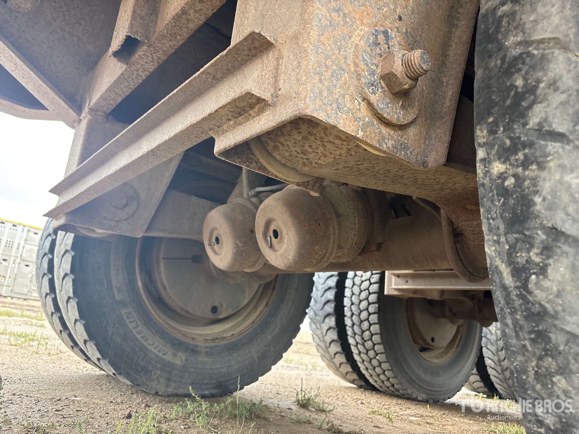 1998 Felling Trailers, Inc. Tridem Hiboy