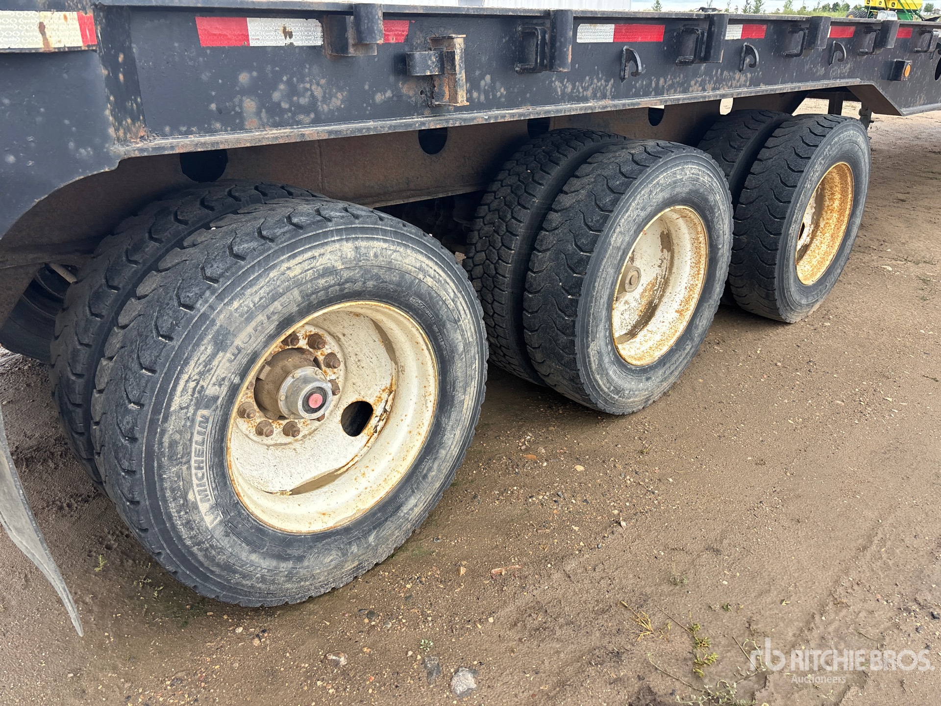 1998 Felling Trailers, Inc. Tridem Hiboy