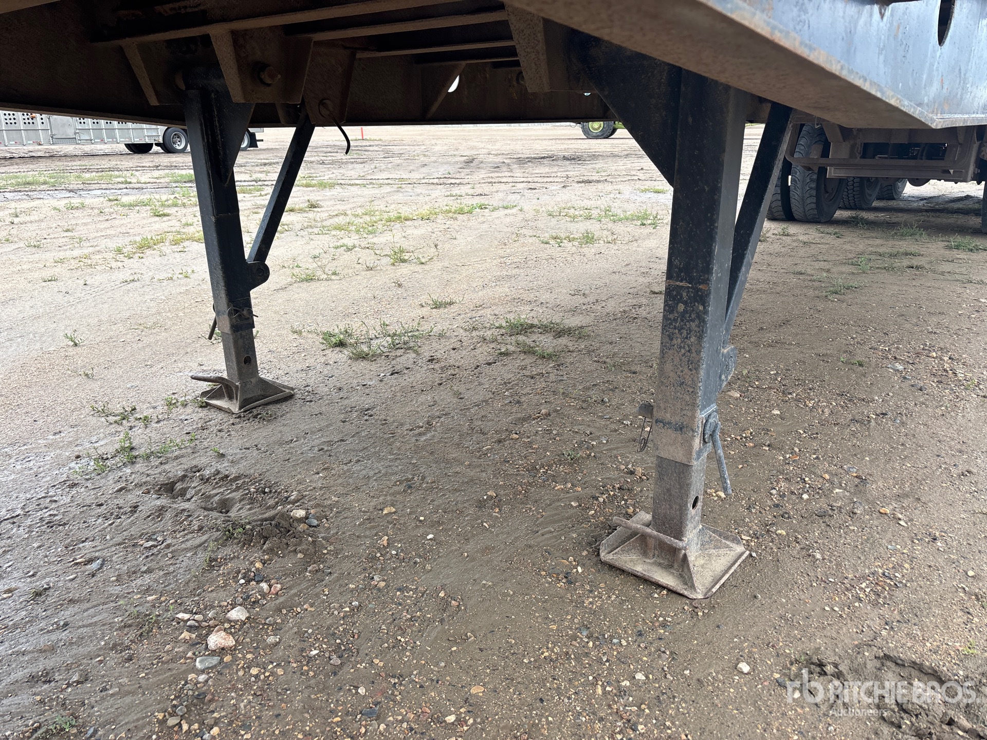 1998 Felling Trailers, Inc. Tridem Hiboy