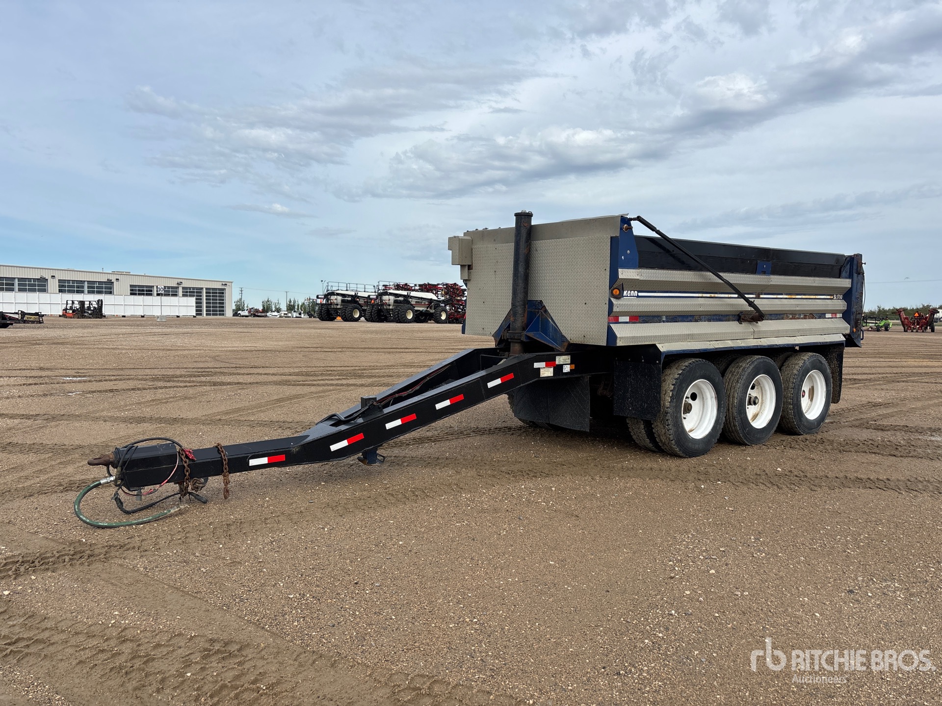 2008 Renn 17 ft Tri/A Pup