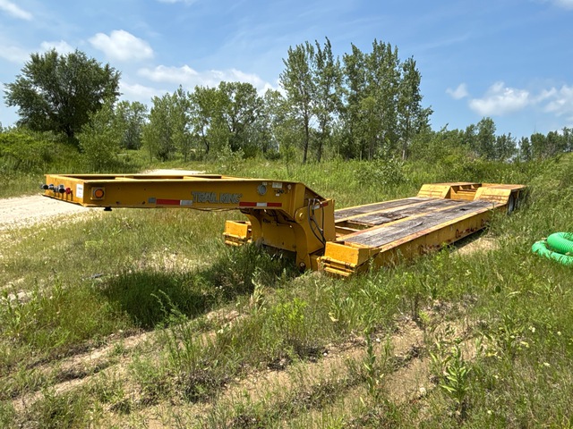1991 Witzco Challenger TK80 Tri/A Removable Goosneck Lowboy Trailer