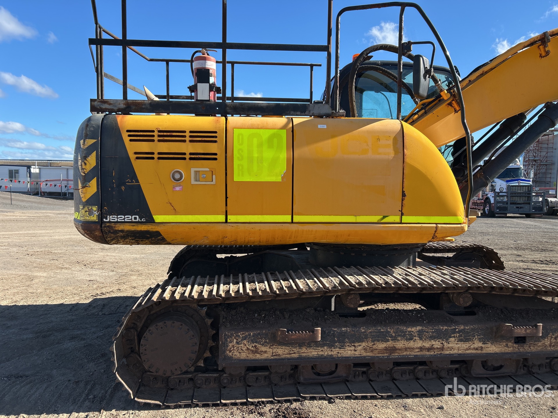 2013 JCB JS220LC