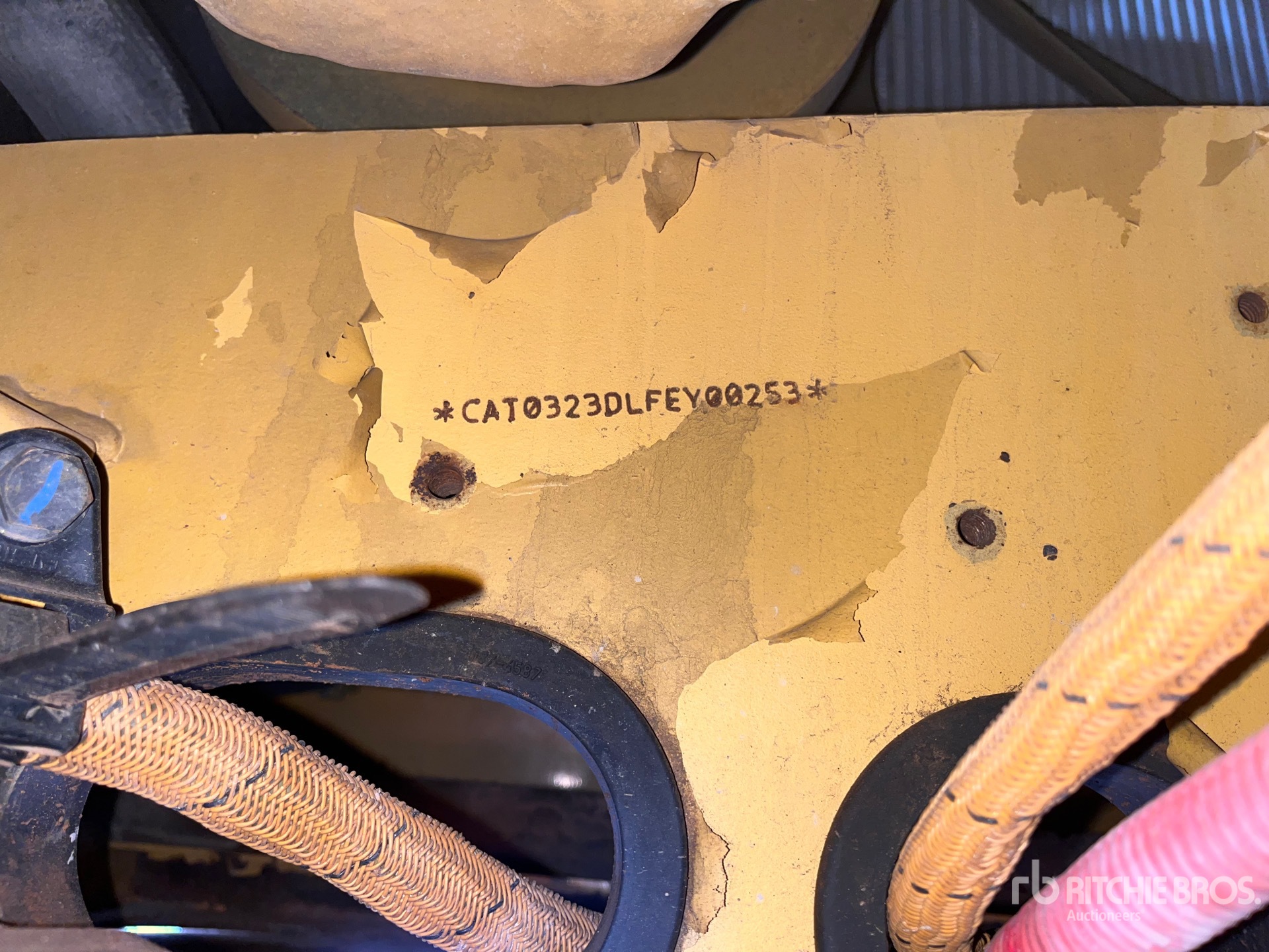 2018 Caterpillar 323D3