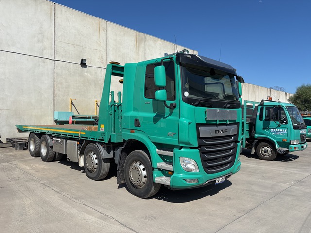2023 DAF CF530 8x4 Twin-Steer Tilt Tray Truck