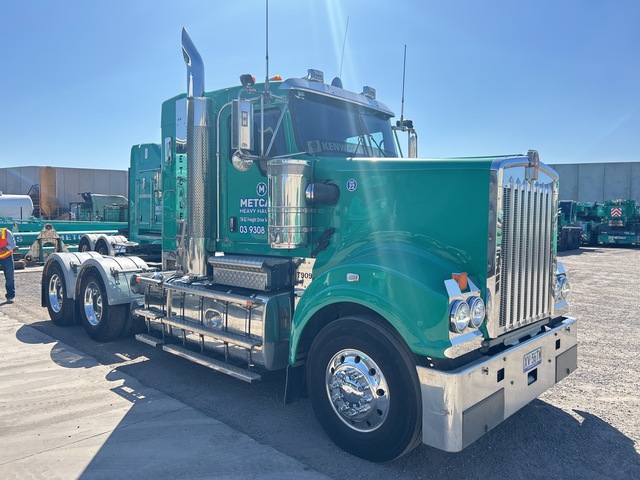 2021 Kenworth T909 Sleeper Prime Mover