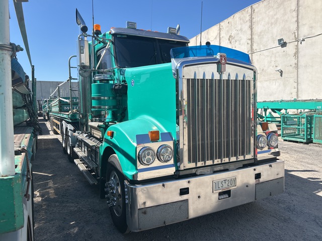 2018 Kenworth T909 Sleeper Prime Mover