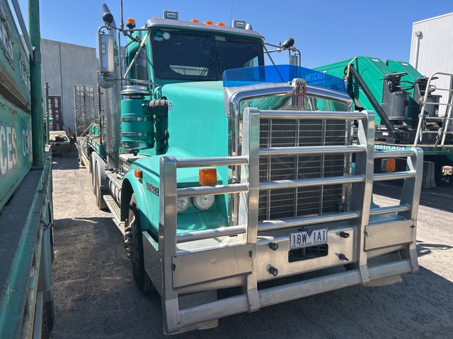 2014 Kenworth T659 6x4 Day Cab Prime Mover