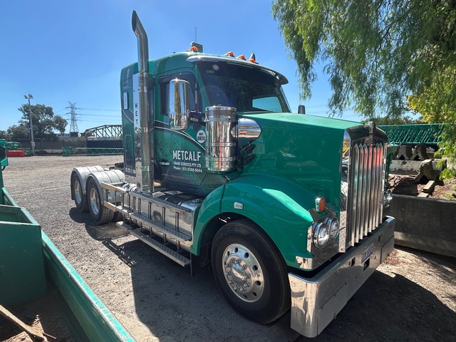 2024 Kenworth T610SAR 6x4 Sleeper Prime Mover