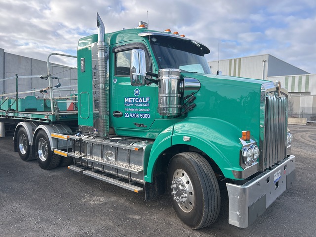 2021 Kenworth T610SAR 6x4 Sleeper Prime Mover