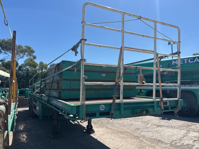 1986 Krueger 12.2 m Tri/A Flatbed Trailer