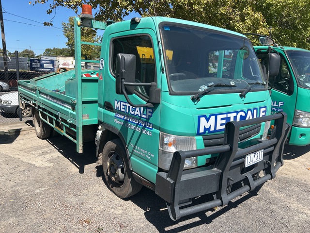 2016 Mitsubishi Canter 7/800 4x2 Table Top Truck