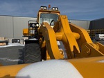 Chassis with Tilt Linkage