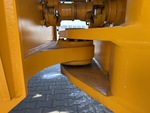 Chassis with Articulating Center Pins