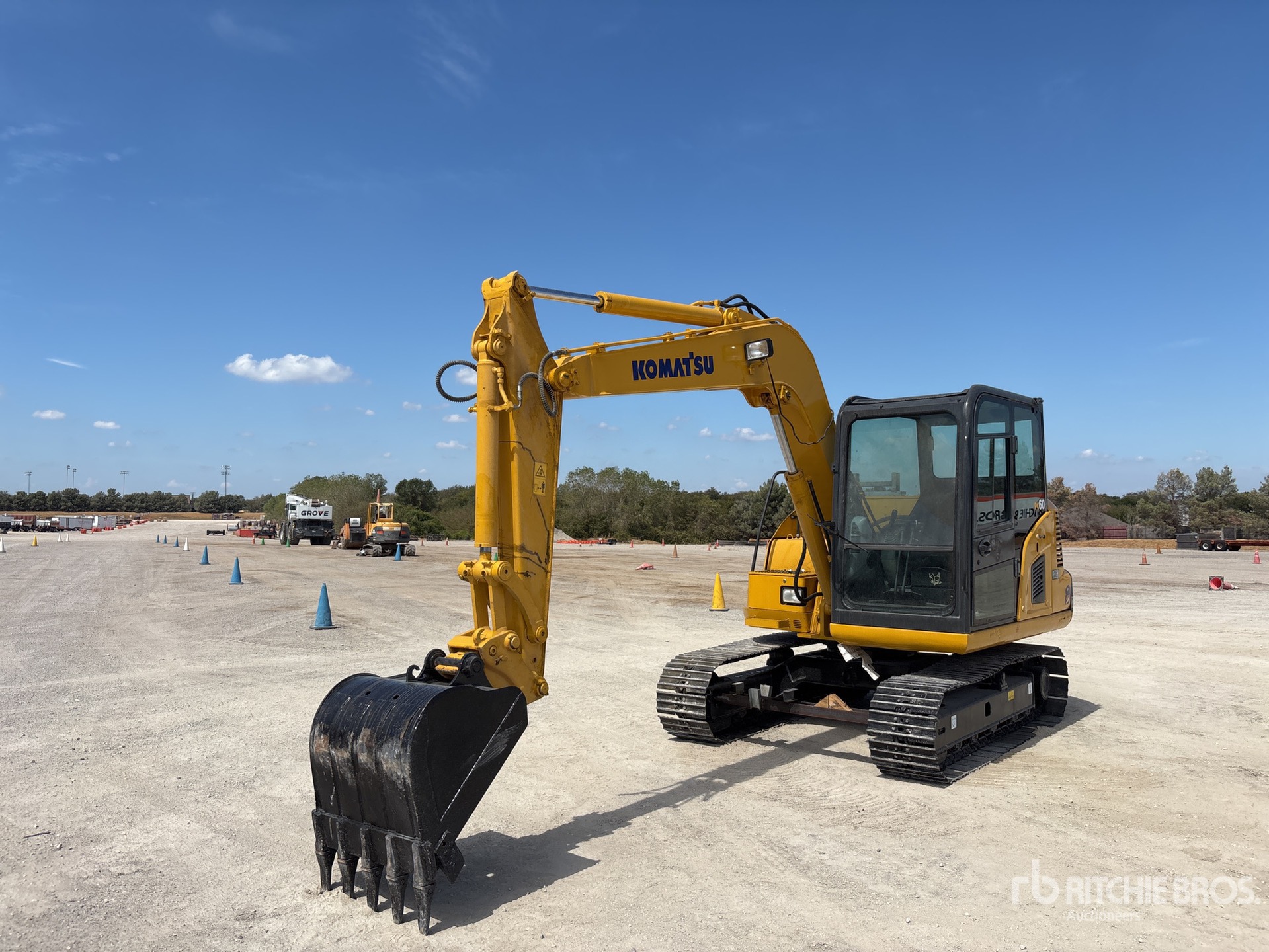 Photo of 2011 Komatsu PC60-8
