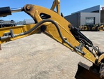 Hydraulics with Auxiliary Hydraulic Plumbing