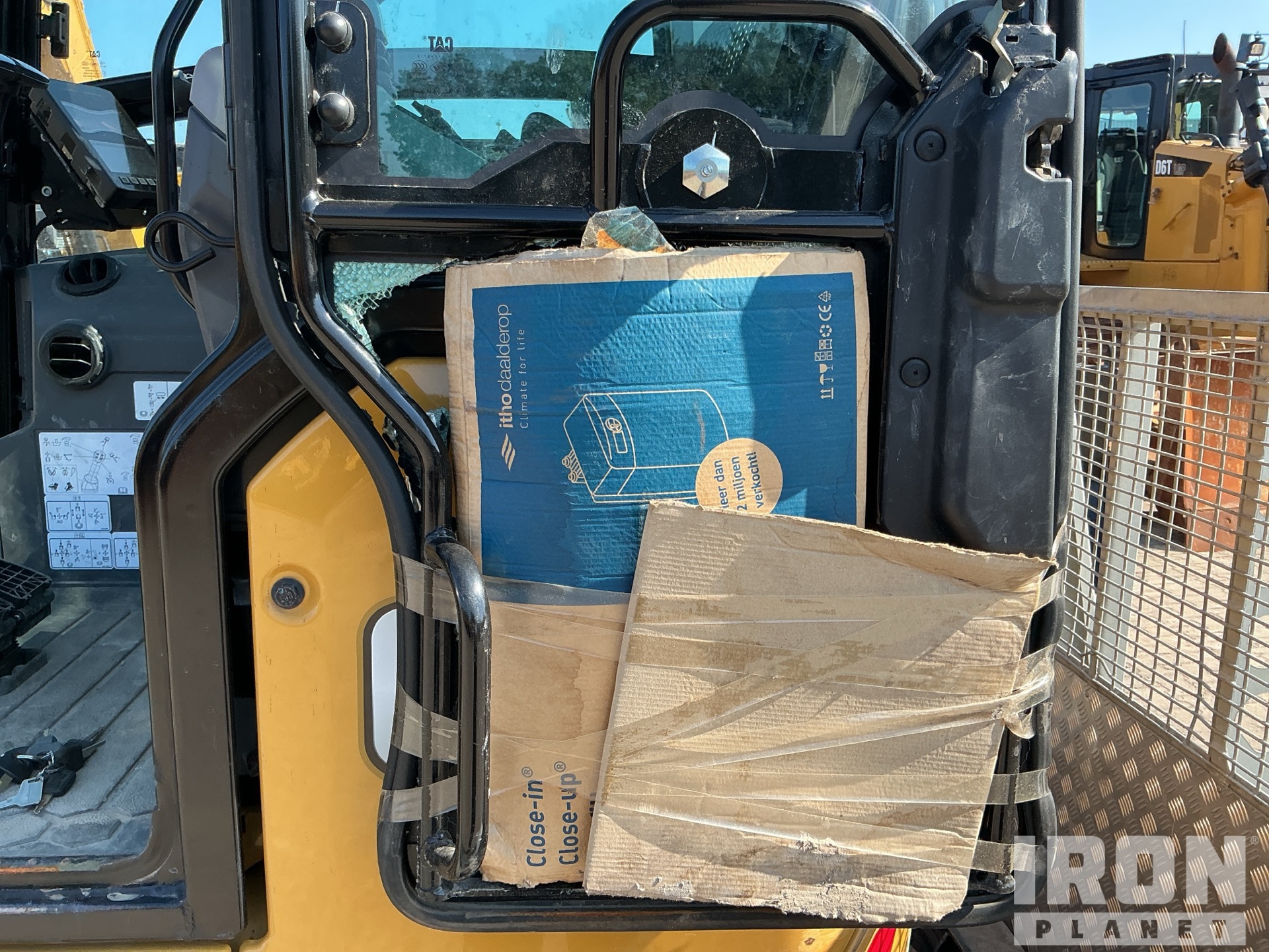 2024 Caterpillar 301.6