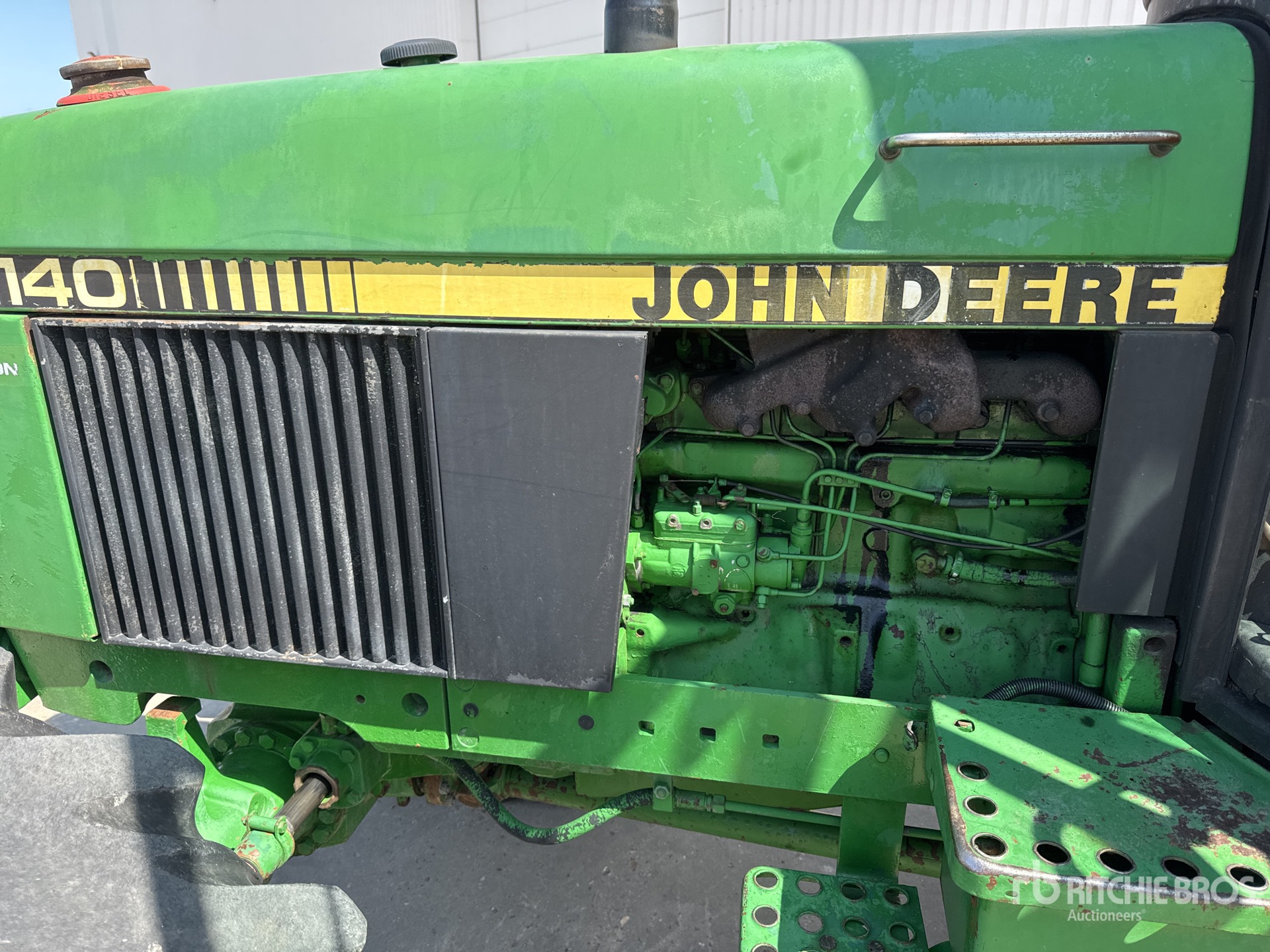 1986 John Deere 2140