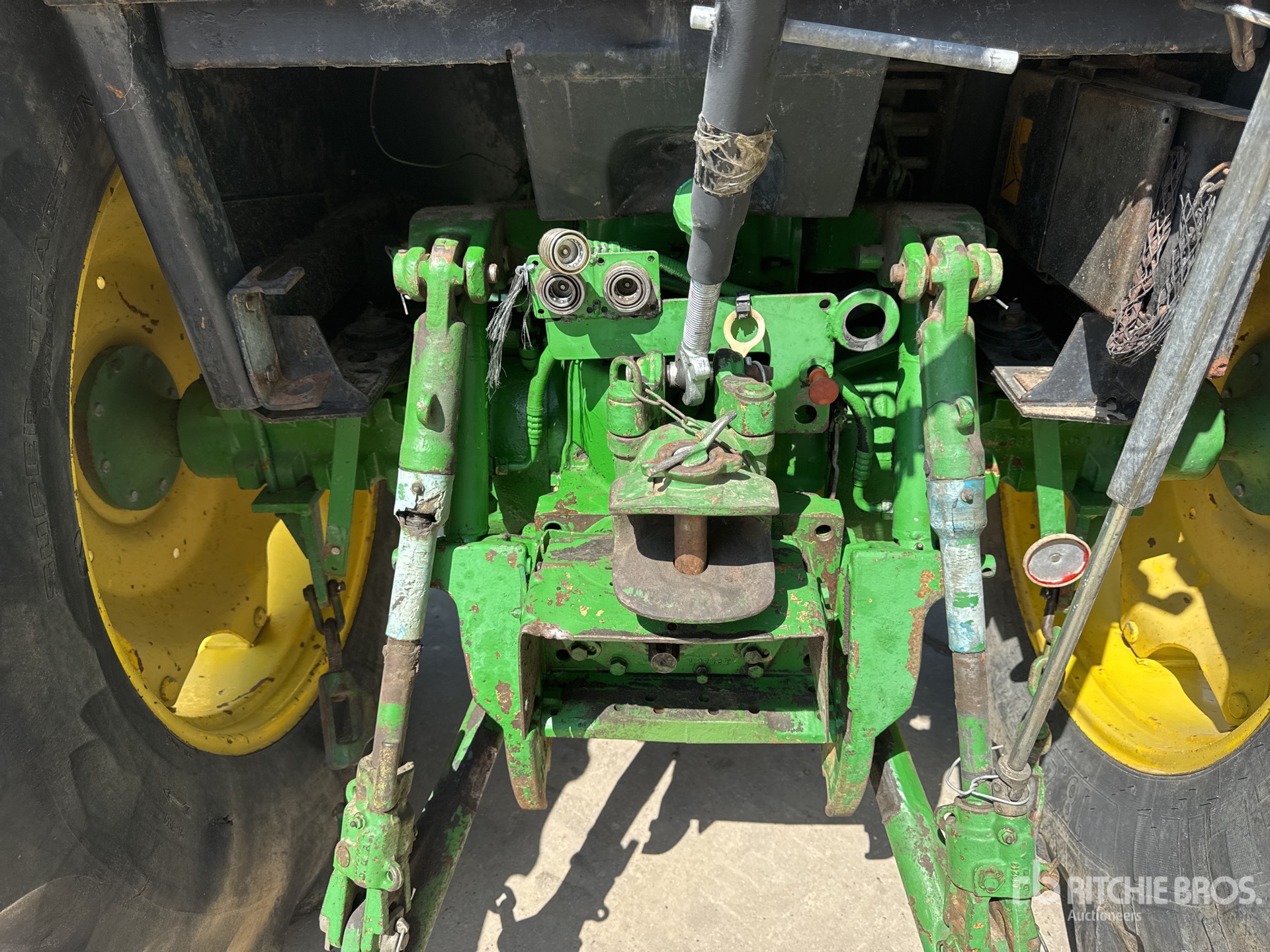 1986 John Deere 2140