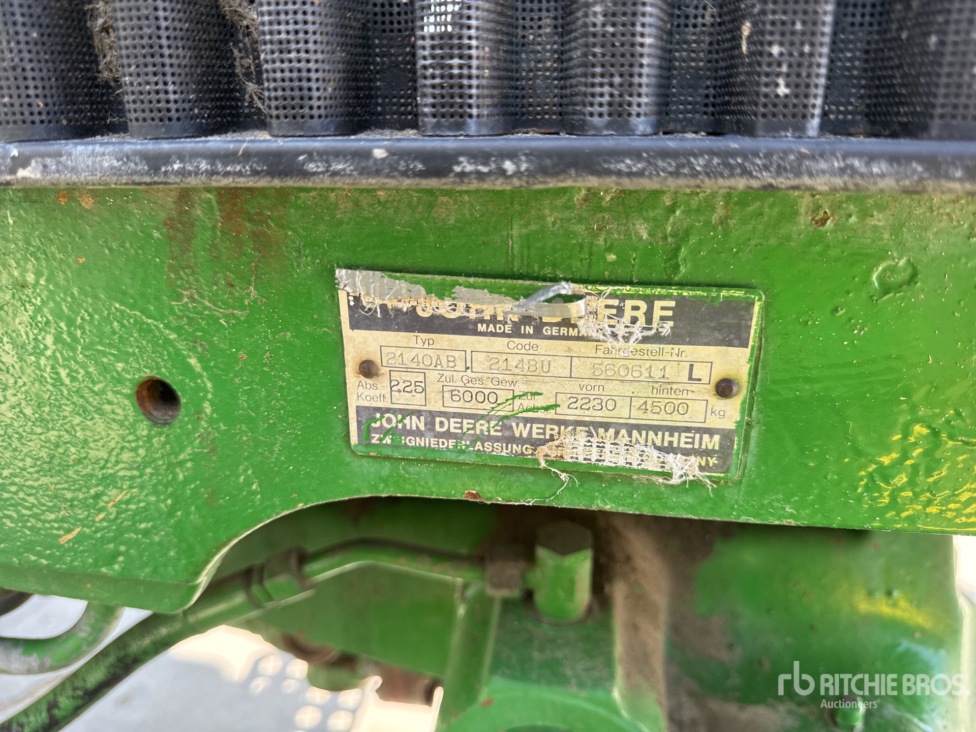 1986 John Deere 2140