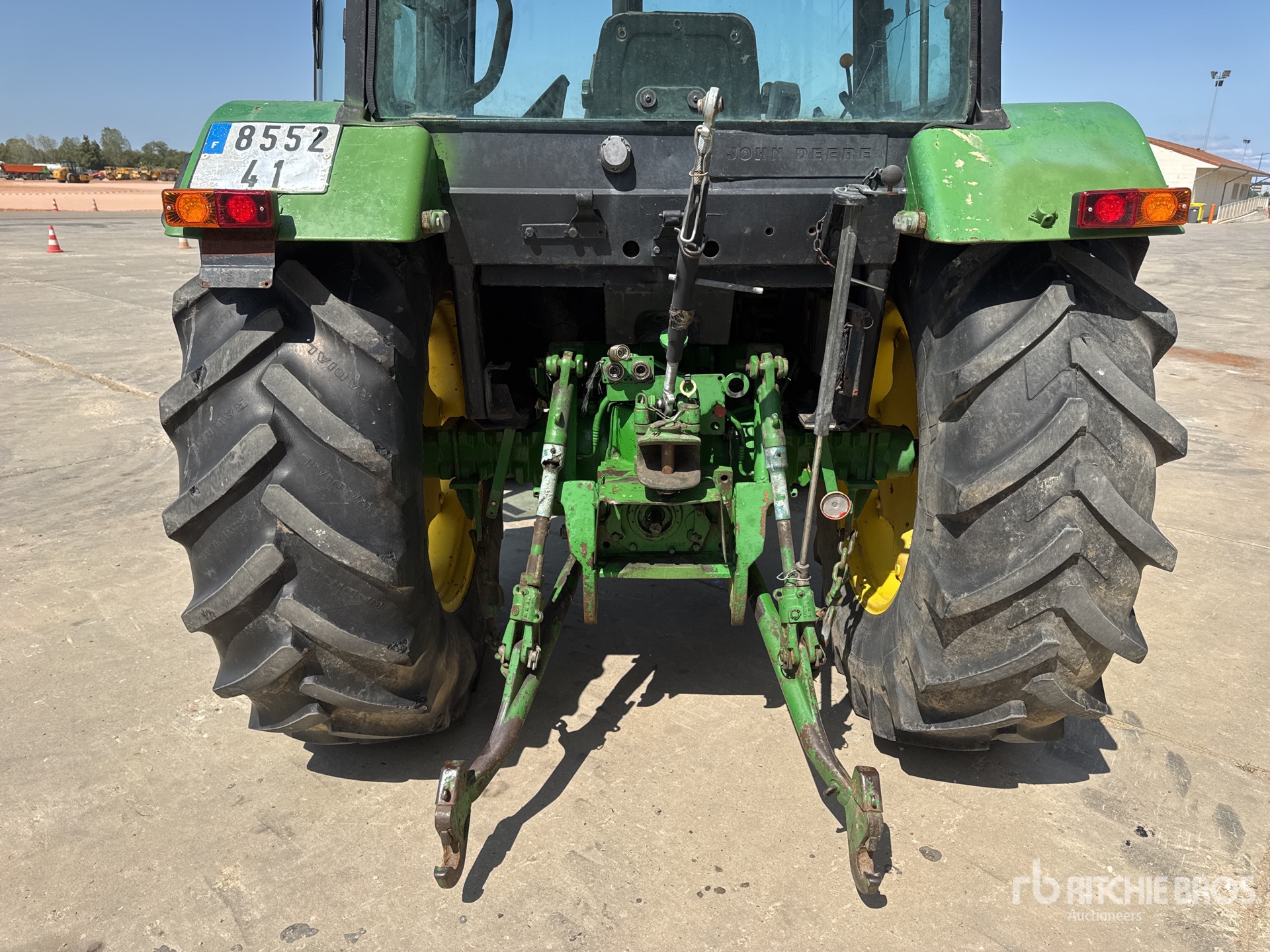 1986 John Deere 2140