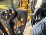 Control Station with Auxiliary Hydraulic Control