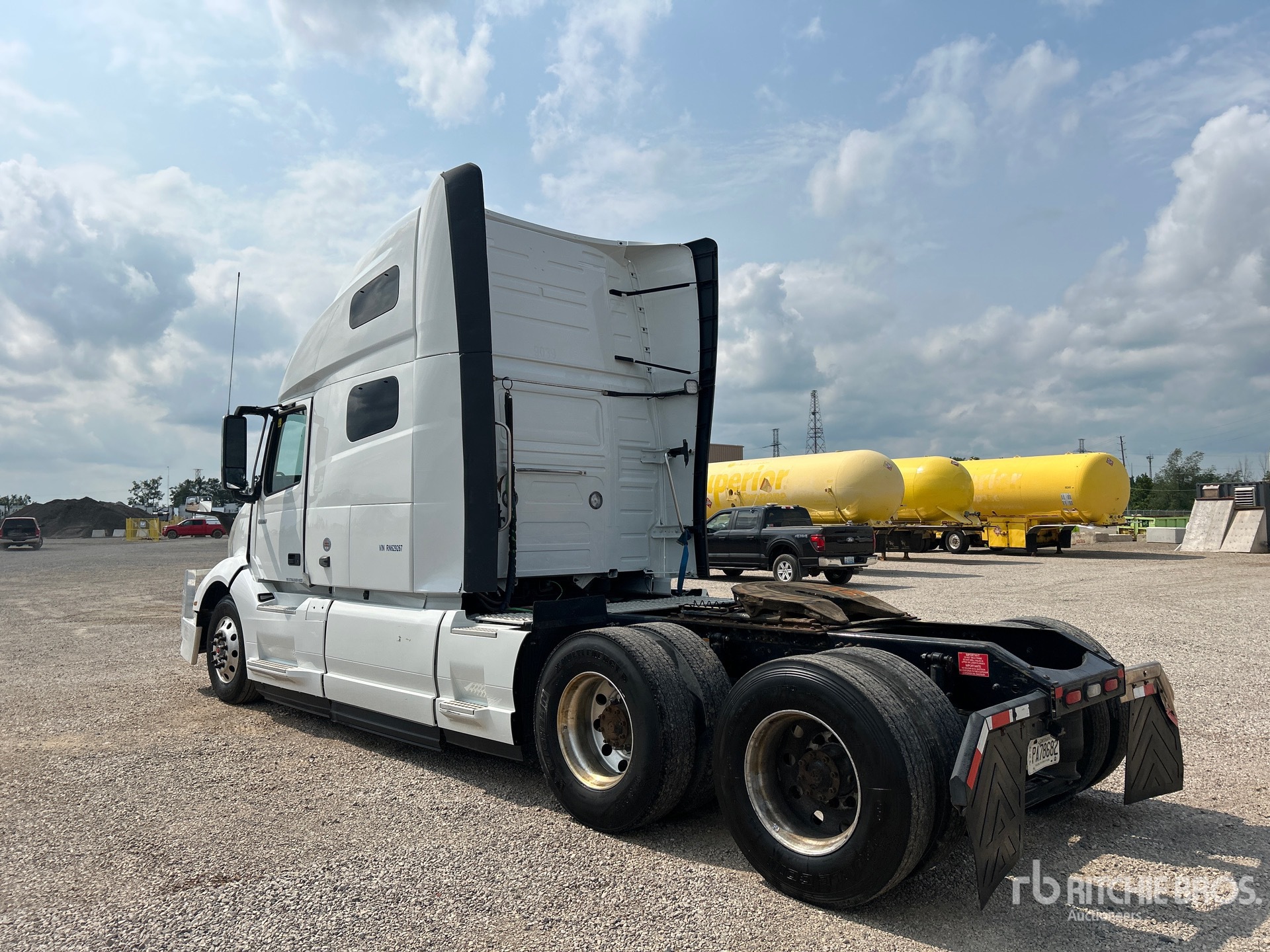 2024 Volvo VNL