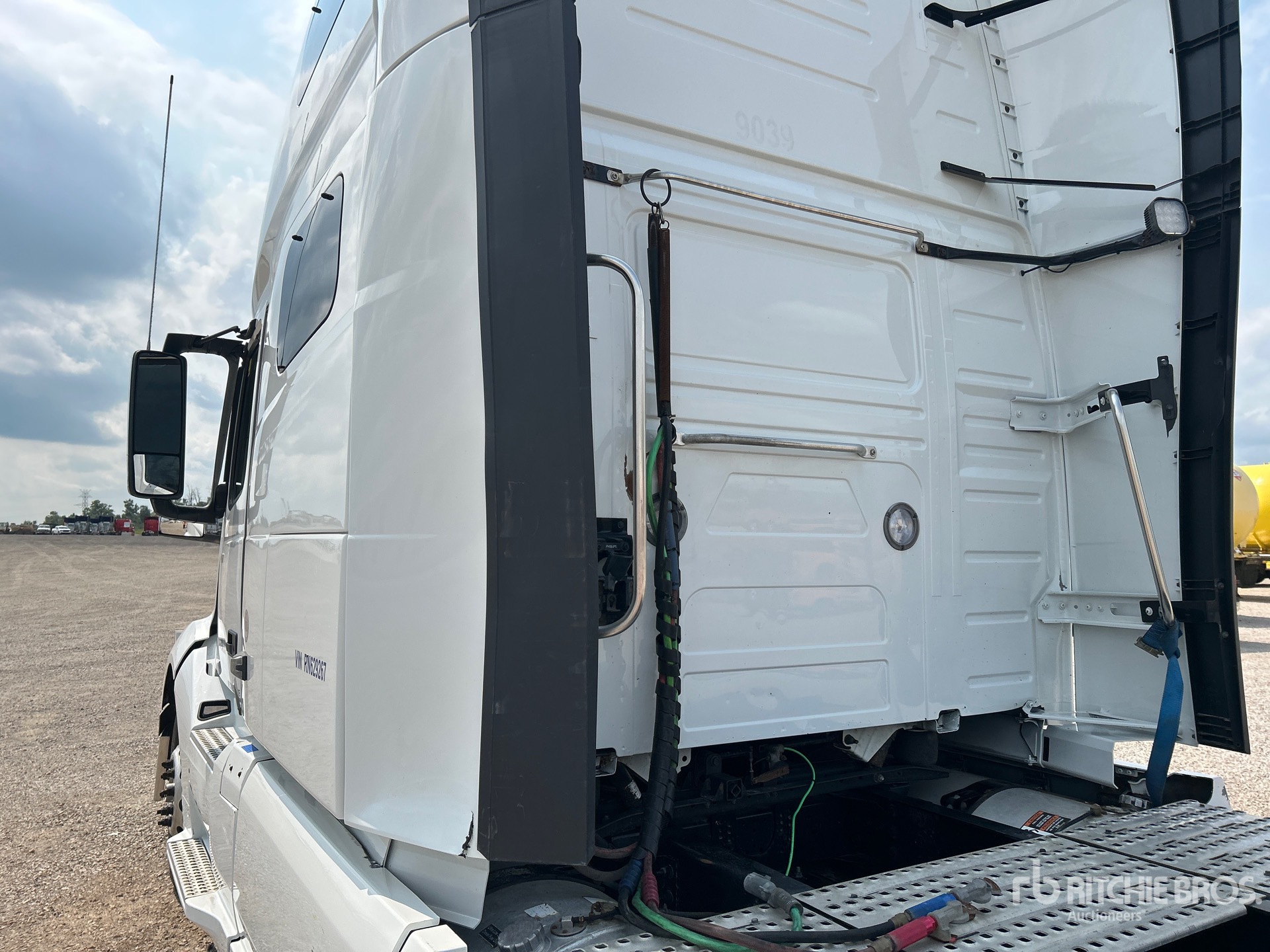 2024 Volvo VNL