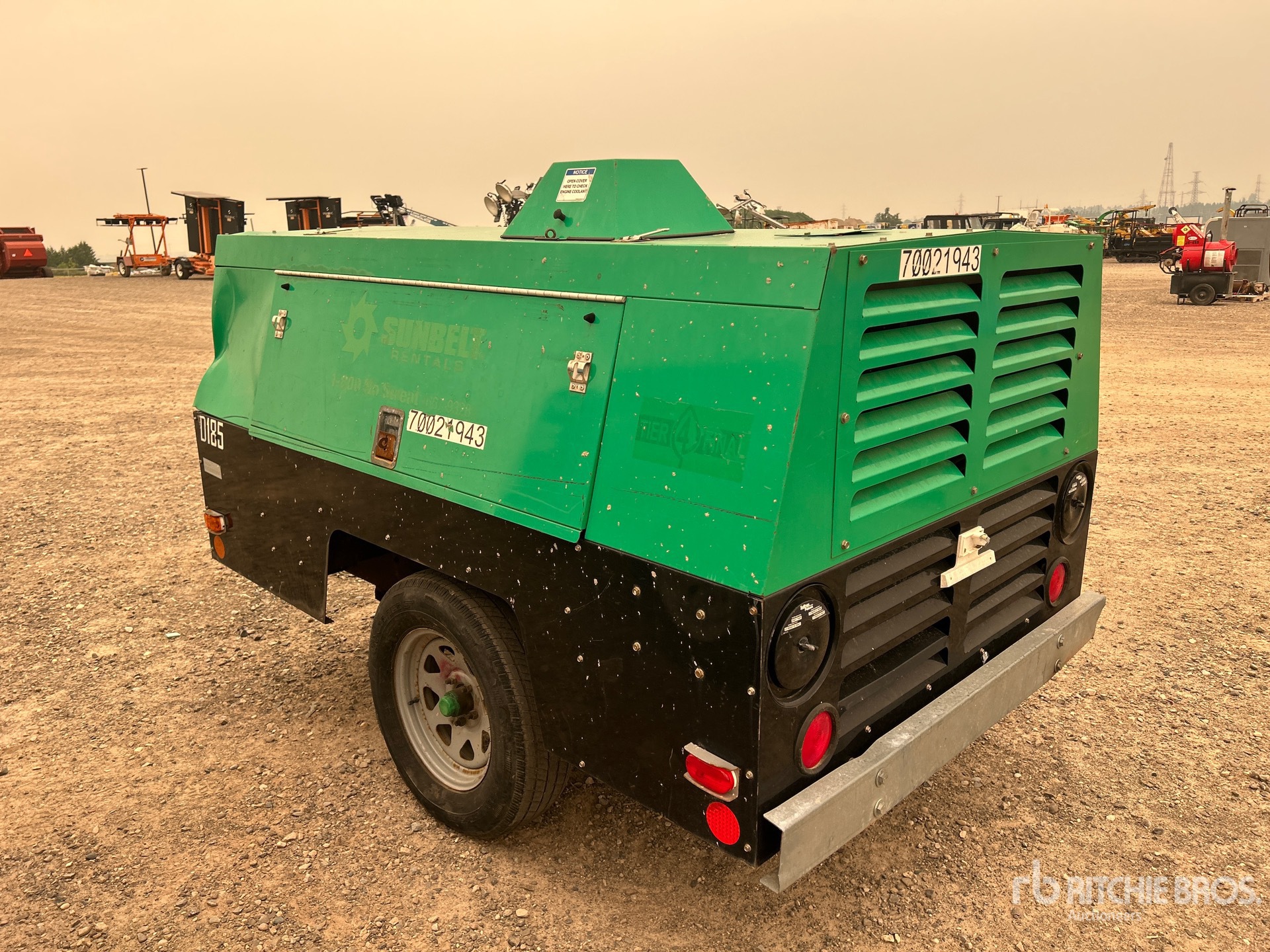 General Appearance with Picture, Left Rear Corner