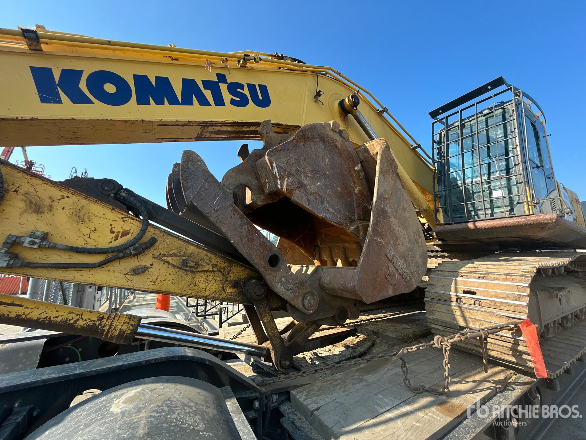 2012 Komatsu PC360LC-10