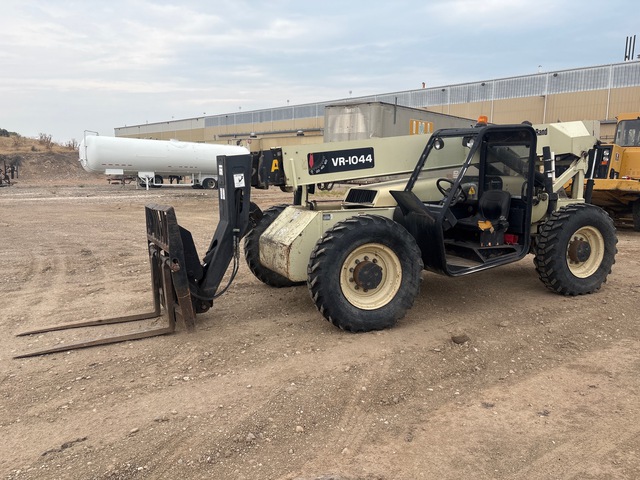 2001 Ingersoll Rand VR-1044 Telehandler