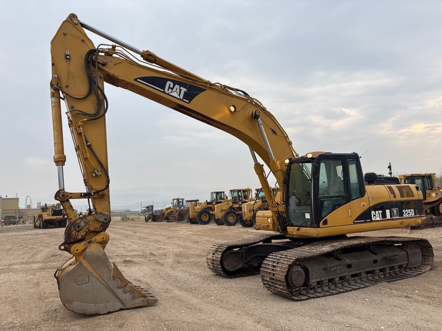 2006 Cat 325DL Tracked Excavator