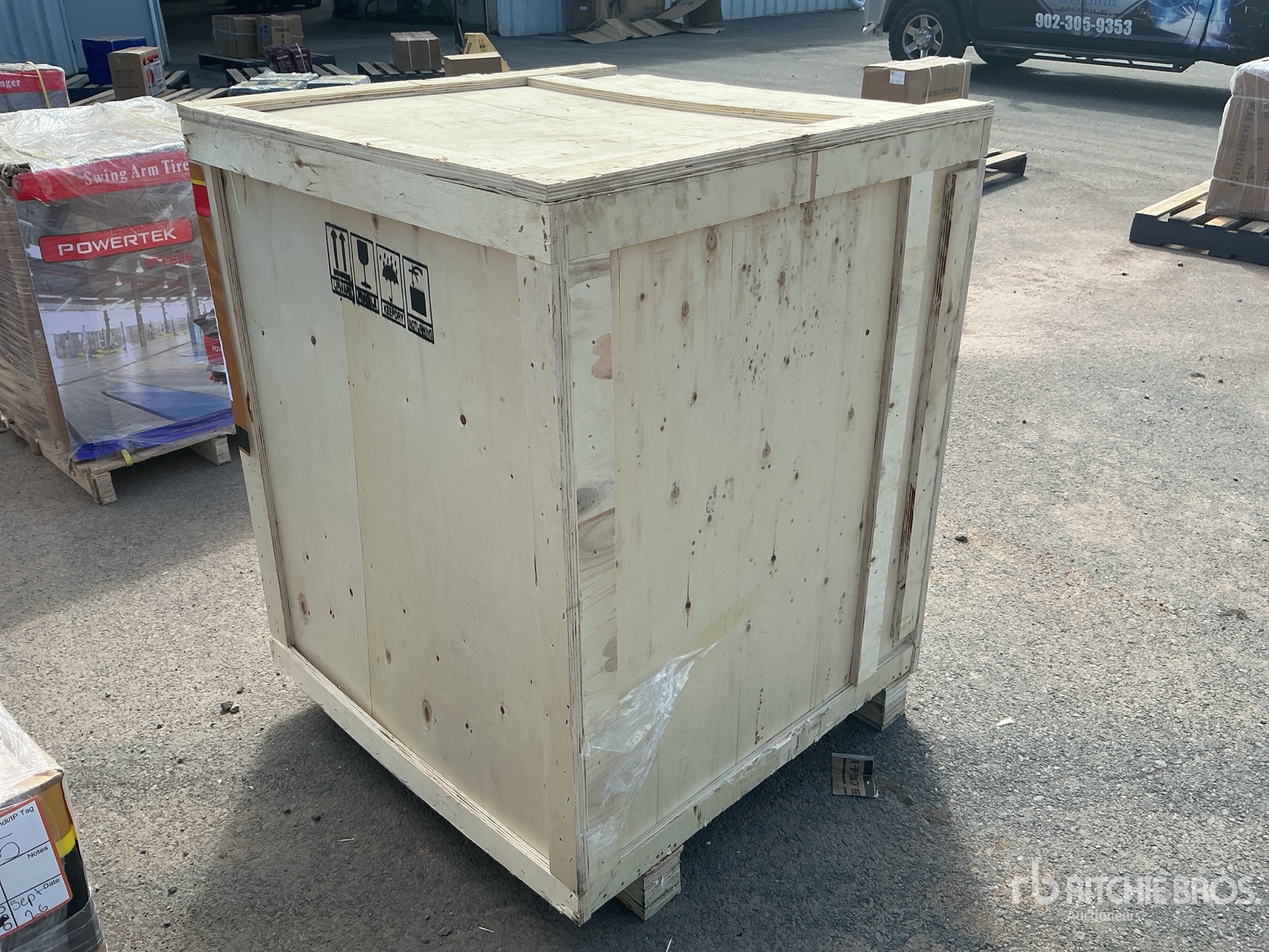 General Appearance with Picture, Left Rear Corner