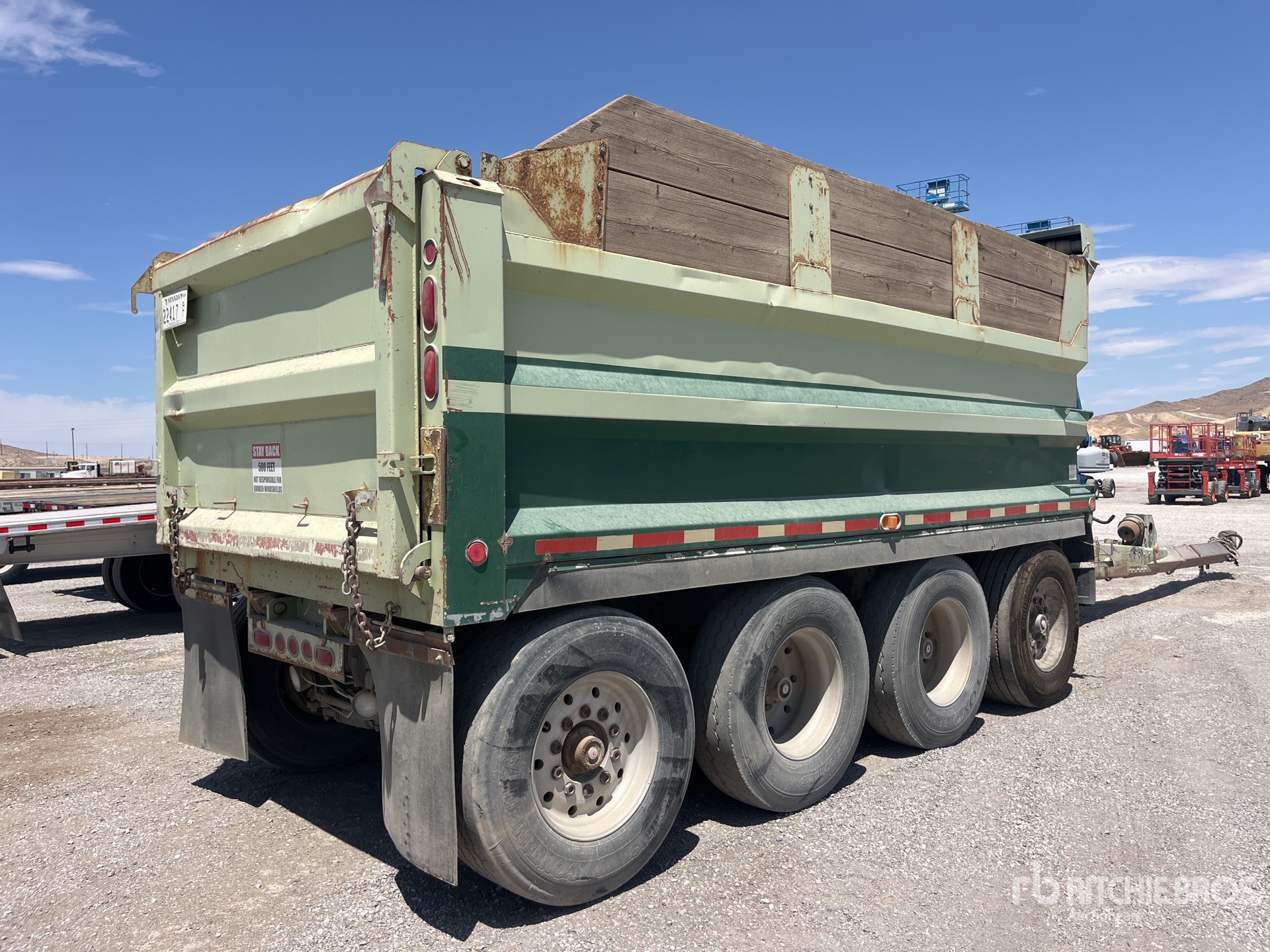 General Appearance with Picture, Right Rear Corner