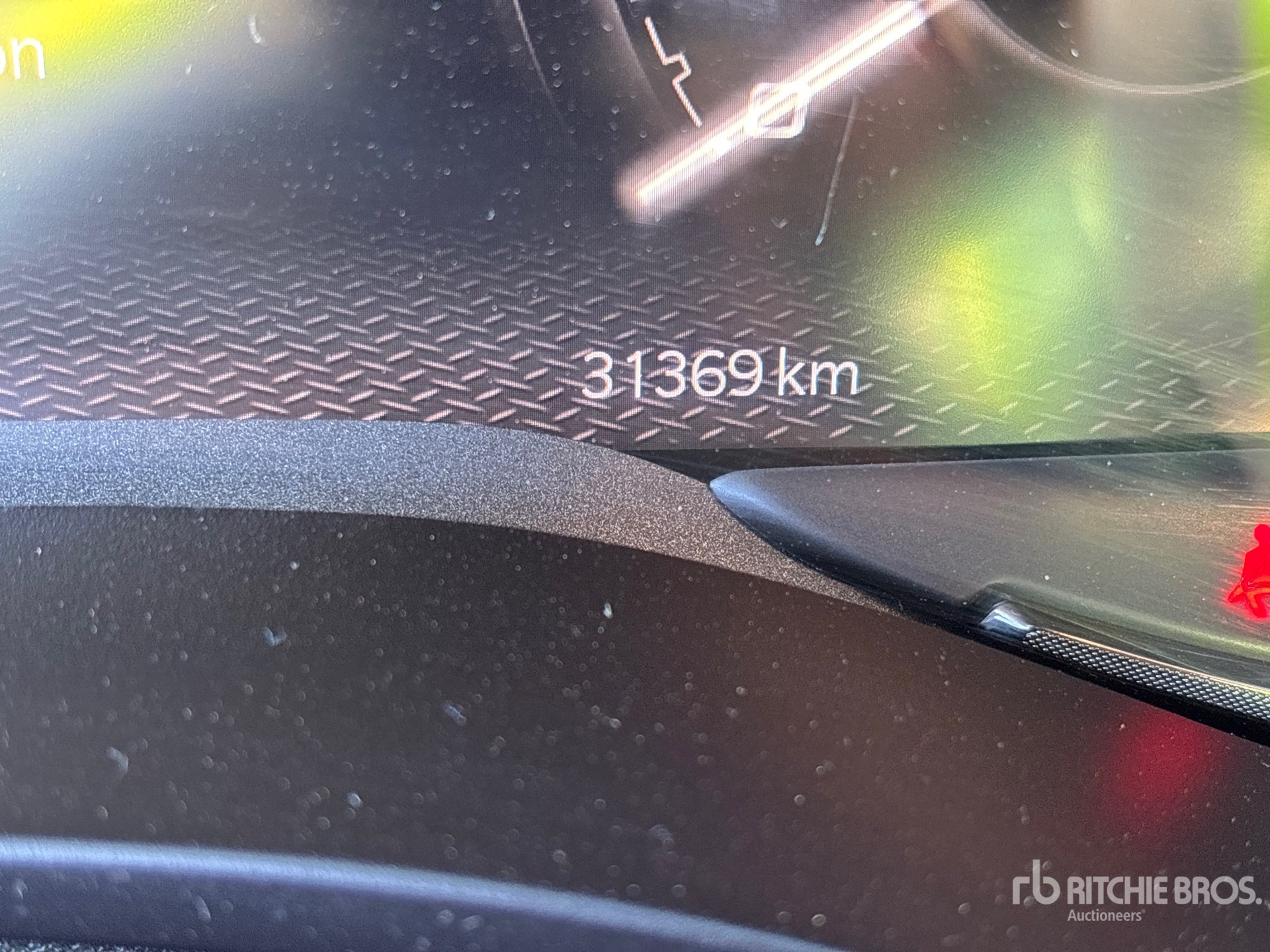 General Appearance with Hour Meter / Odometer
