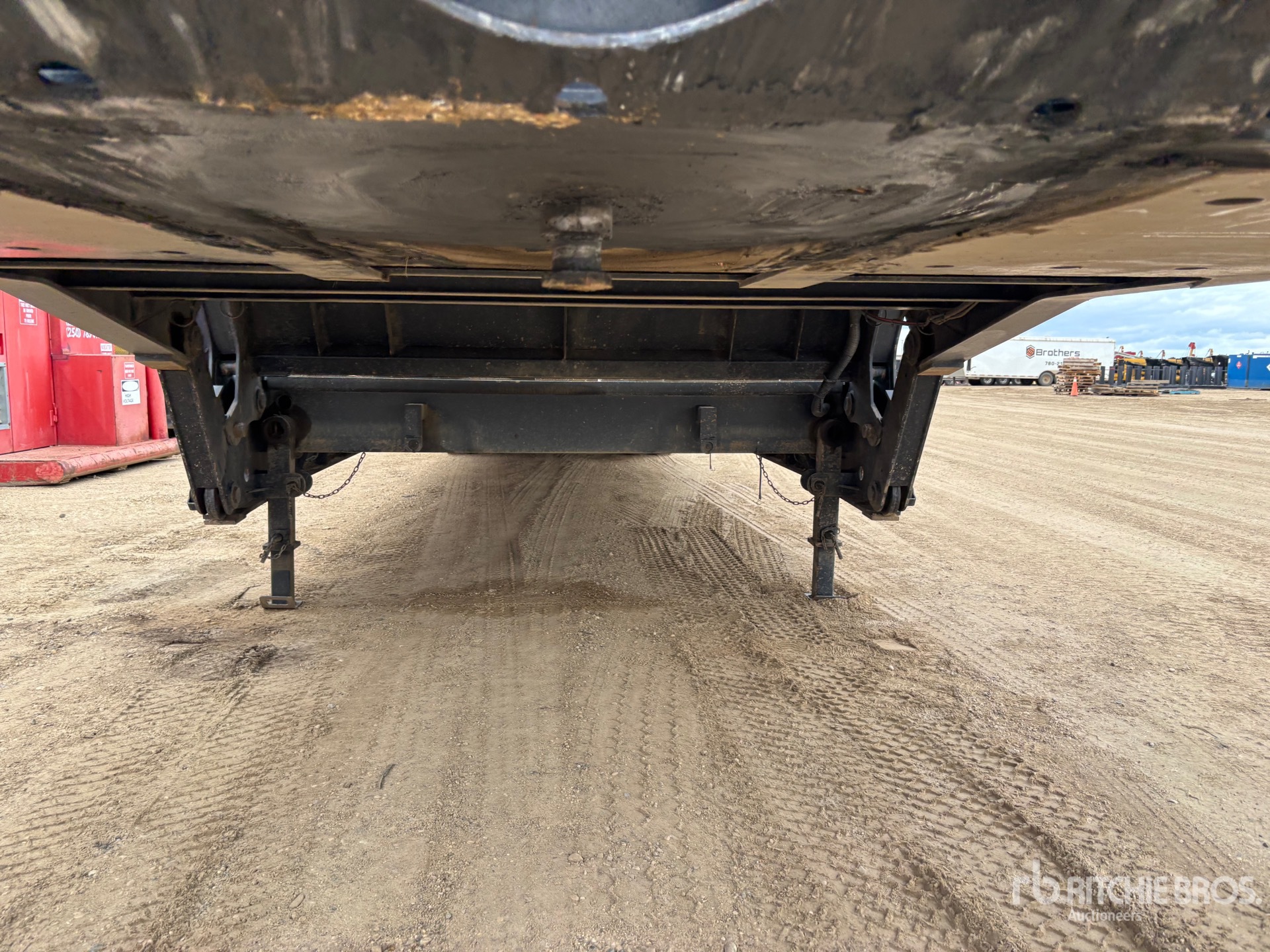 2025 Arnes 50 ton 53 ft Tri/A