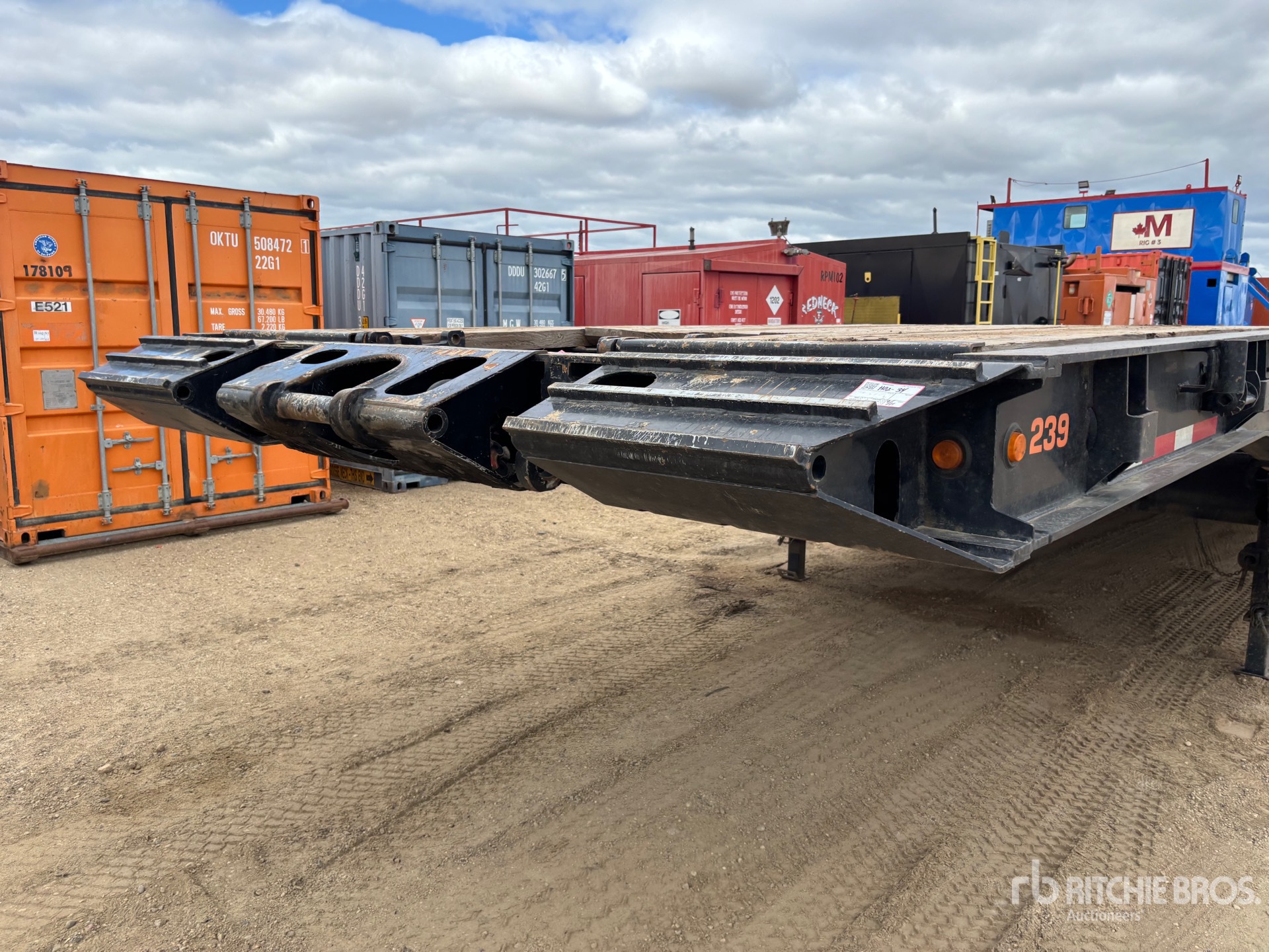 2025 Arnes 50 ton 53 ft Tri/A