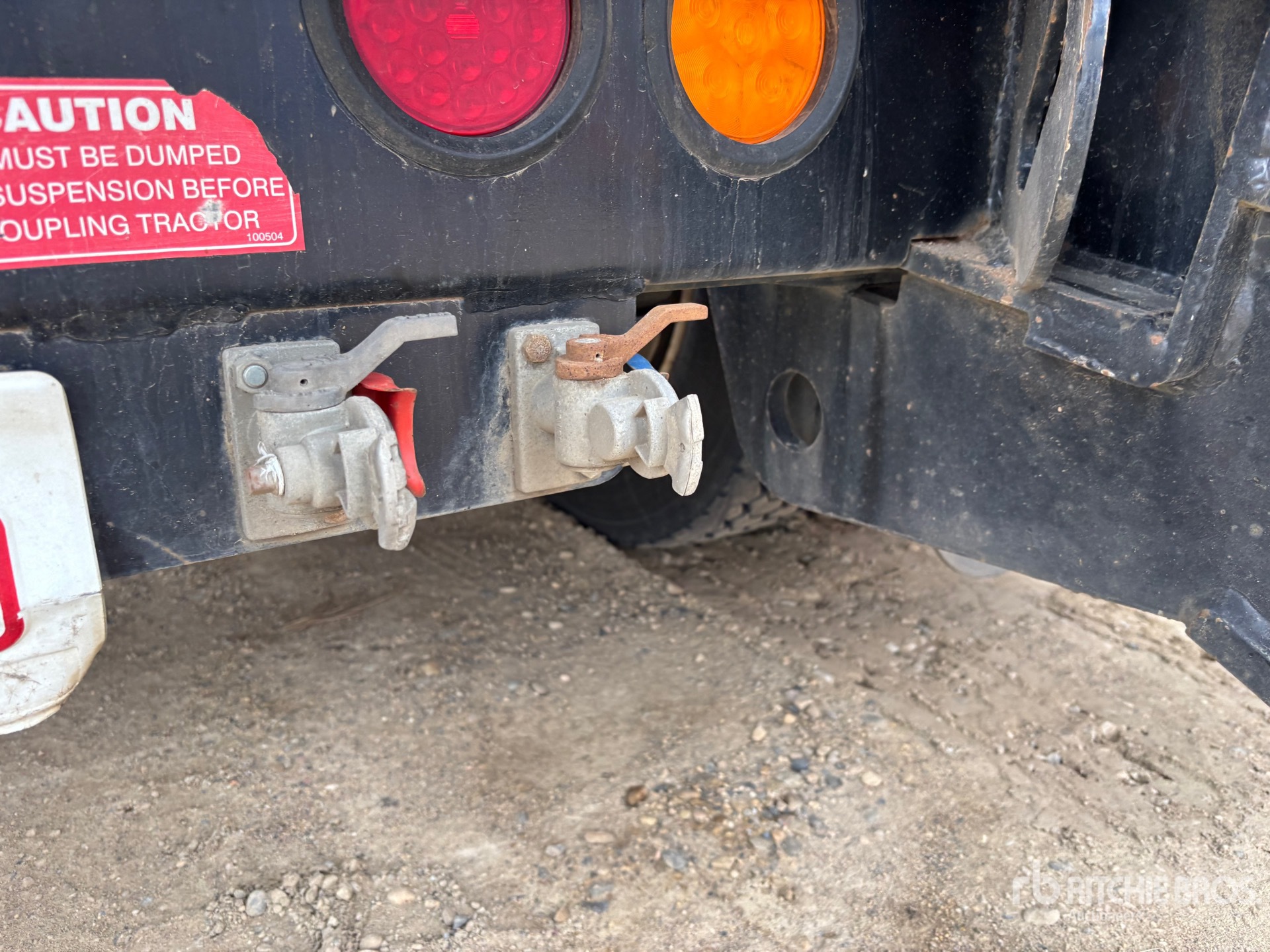 2025 Arnes 50 ton 53 ft Tri/A