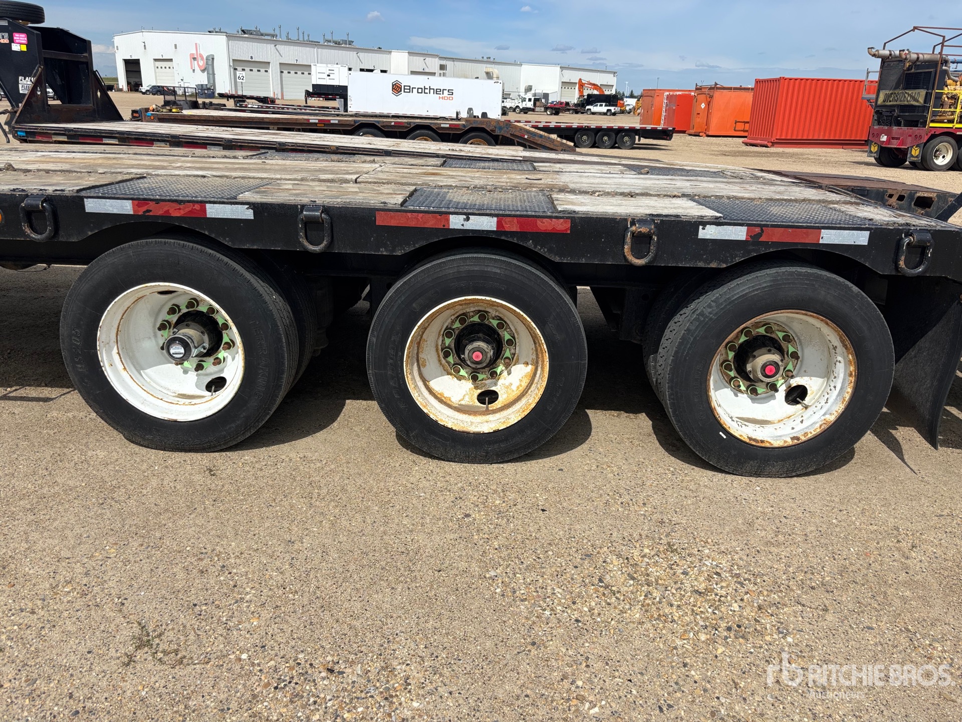 2013 Felling Trailers, Inc. 26 ft Tri/A