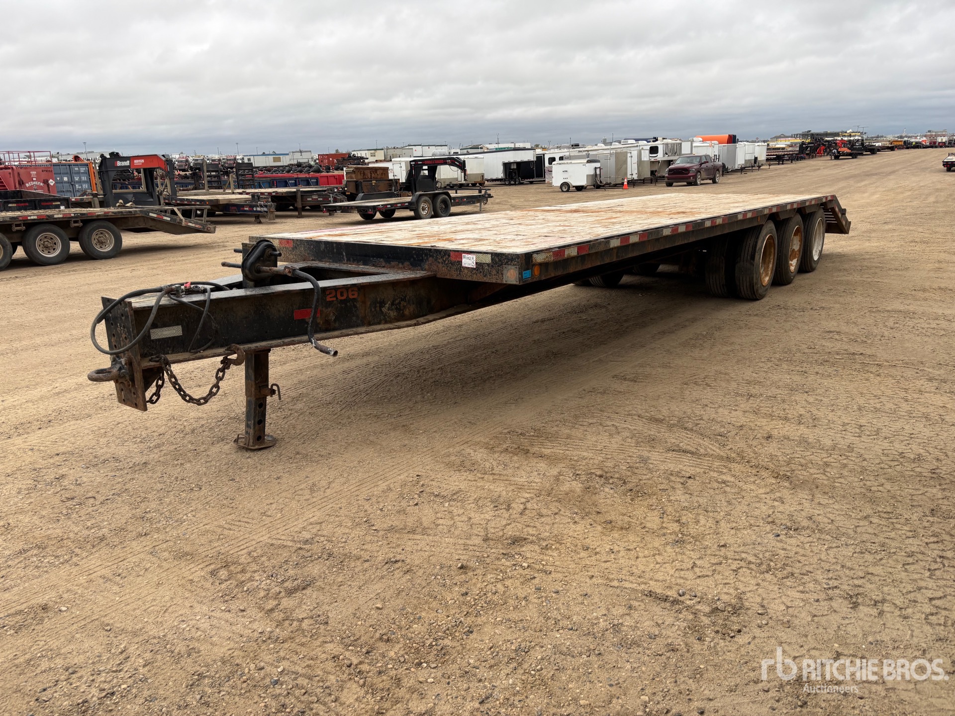 2014 Trailtech 28 ft Tri/A