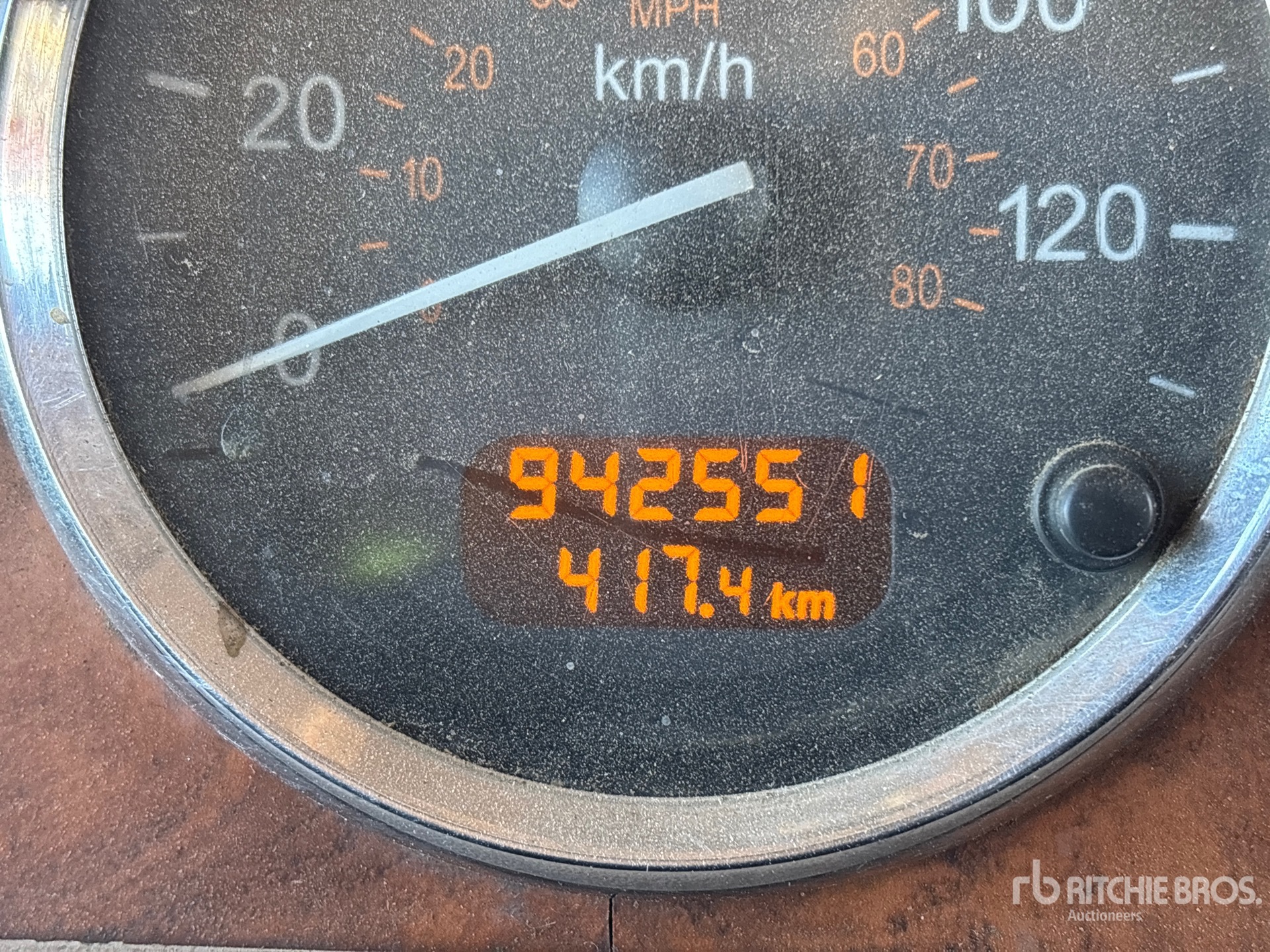 General Appearance with Hour Meter / Odometer