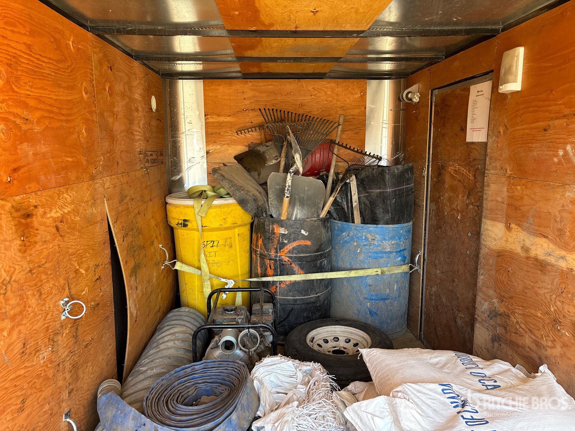 2014 Royal Trailer 12 FT T/A