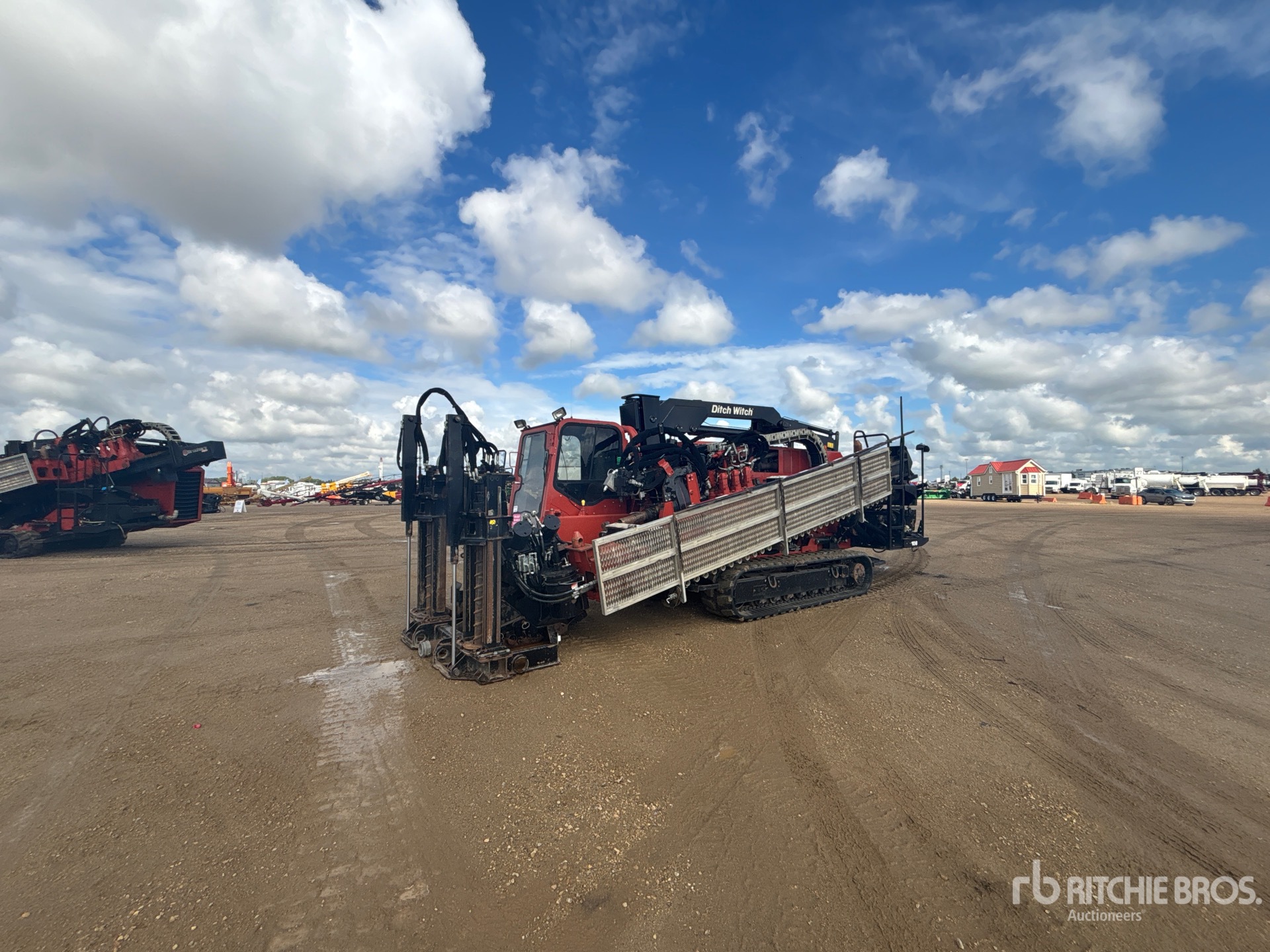 2018 Ditch Witch AT100