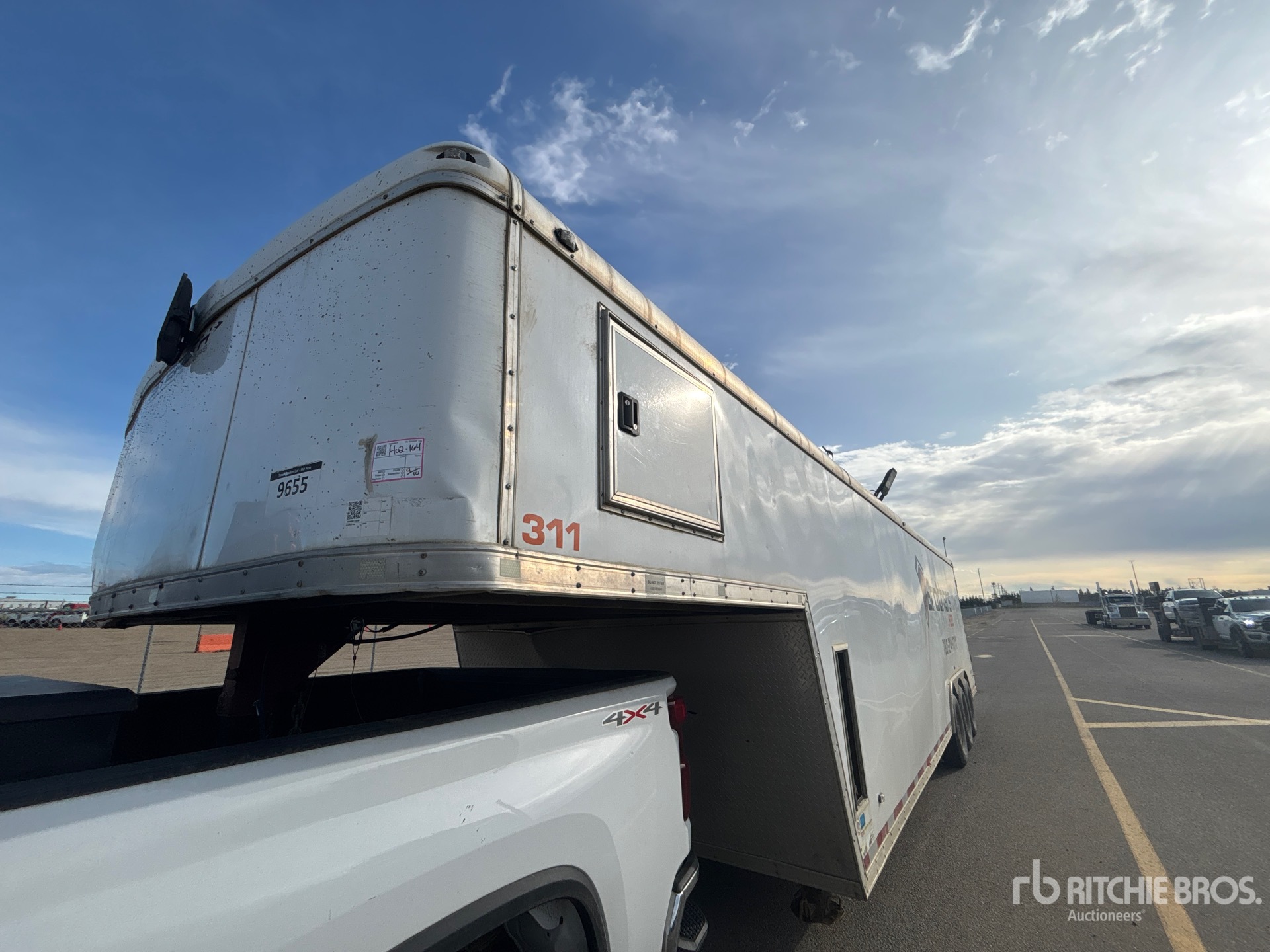 2014 Stealth 34 ft Tri/A Gooseneck