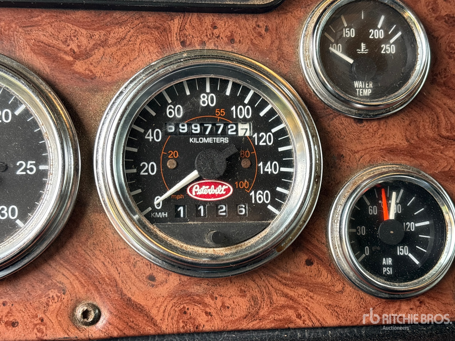 2005 Peterbilt 379