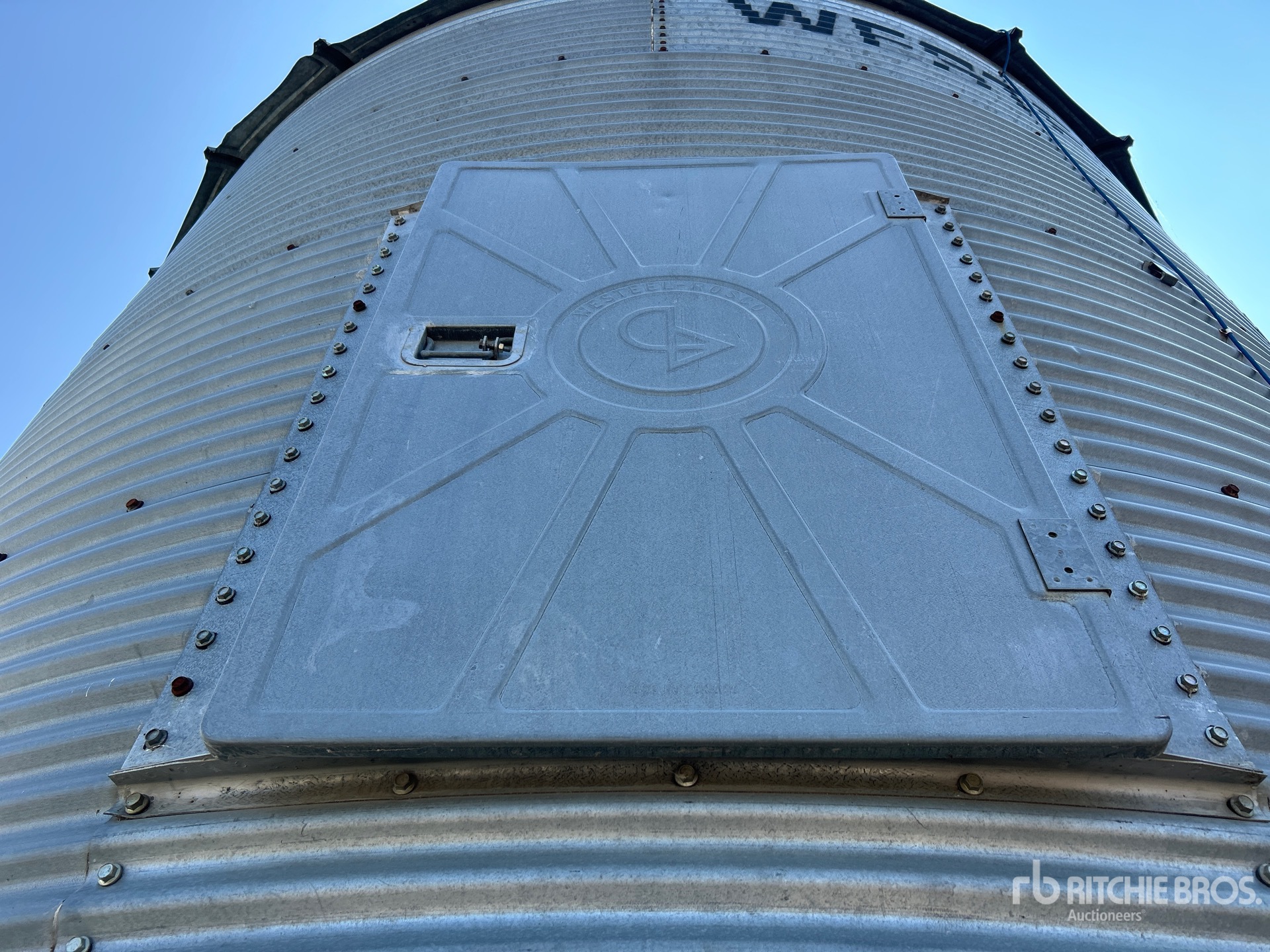Westeel +/- 1500 bu 4 Ring